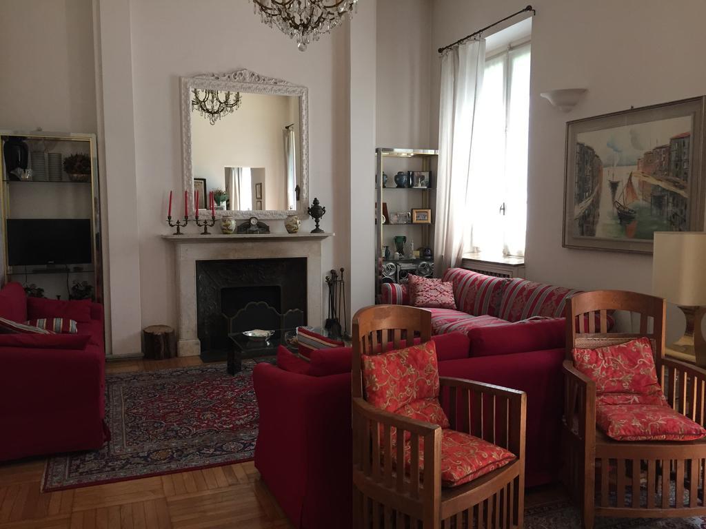 Bed and Breakfast Il Giardino Nascosto Бусто-Арсіціо Екстер'єр фото
